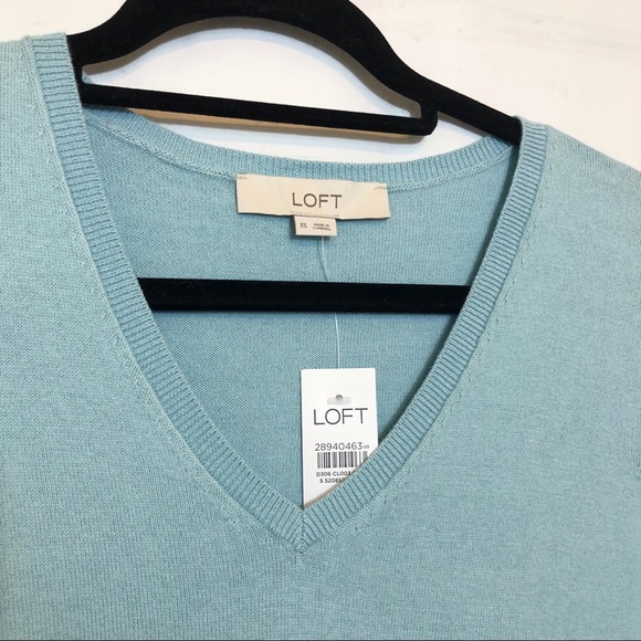 NWT LOFT Floral V-neck Mixed Media Sweater floral touch long sleeve office work - Picture 10 of 15